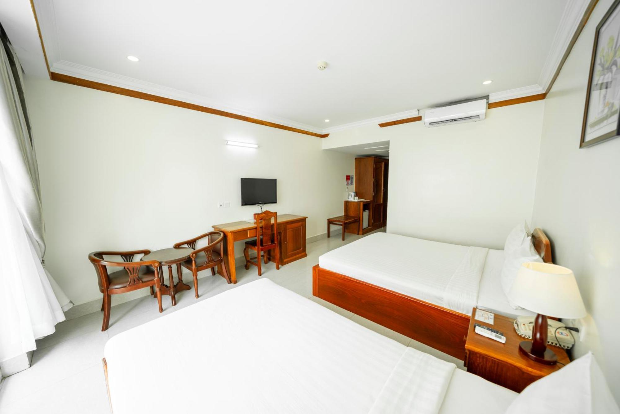 Pursat Riverside Hotel & Spa Екстер'єр фото
